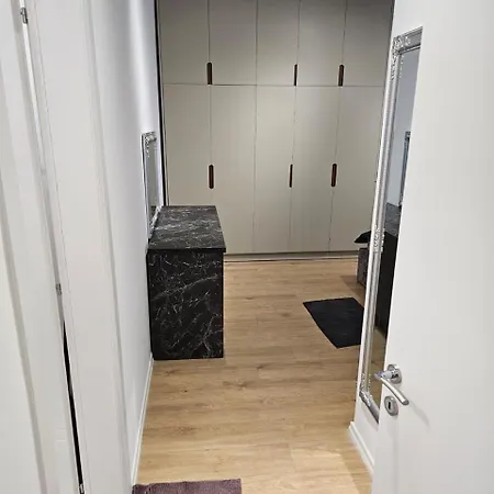 Diam - Liqeni I Thate - *