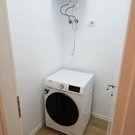 Diam - Liqeni I Thate - דירה *